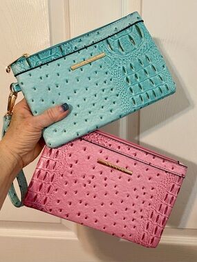 DAESIN Teal and Pink Faux Ostrich Leather Wristlet Set NWOT